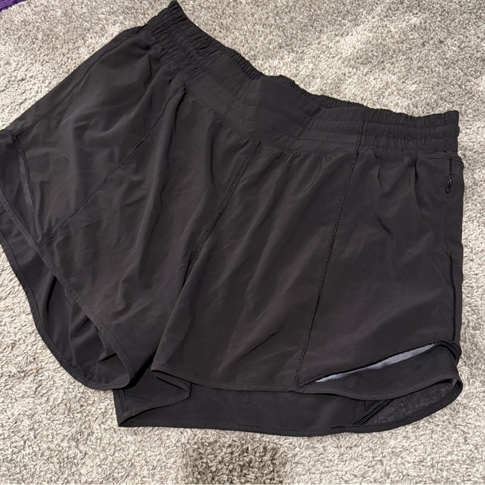 Lululemon Hotty Hot High Rise 4in Shorts